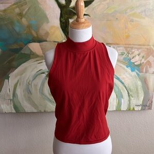 Everlane Performance stretch rust color sleeveless tank top size large
